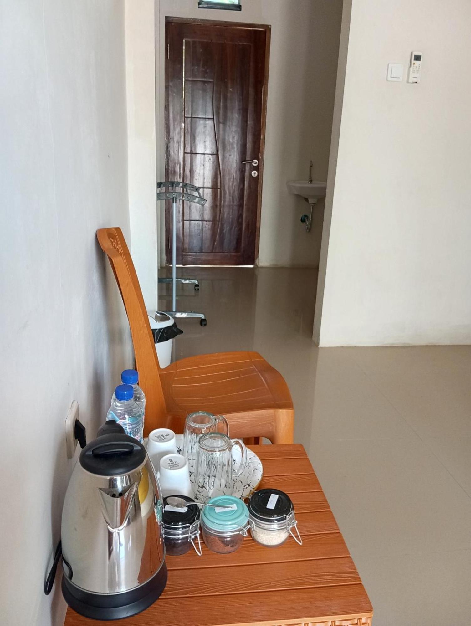 Wl Guesthouse Labuan Bajo Exterior foto